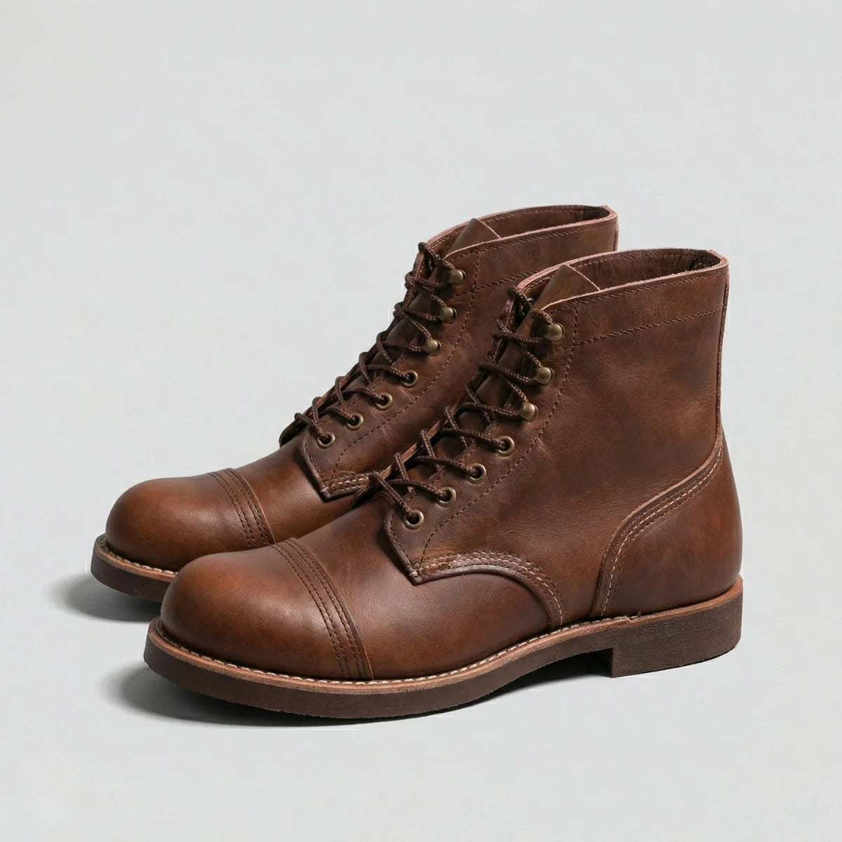 Men’s Heritage Cowhide Work Boots – Reinforced Toe & Non-Slip Sole