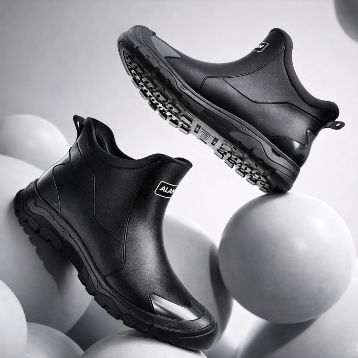 Unisex Short Wellington Rain Boots – Extra-Wide Size Range, Reinforced Build &amp; Non-Slip Grip